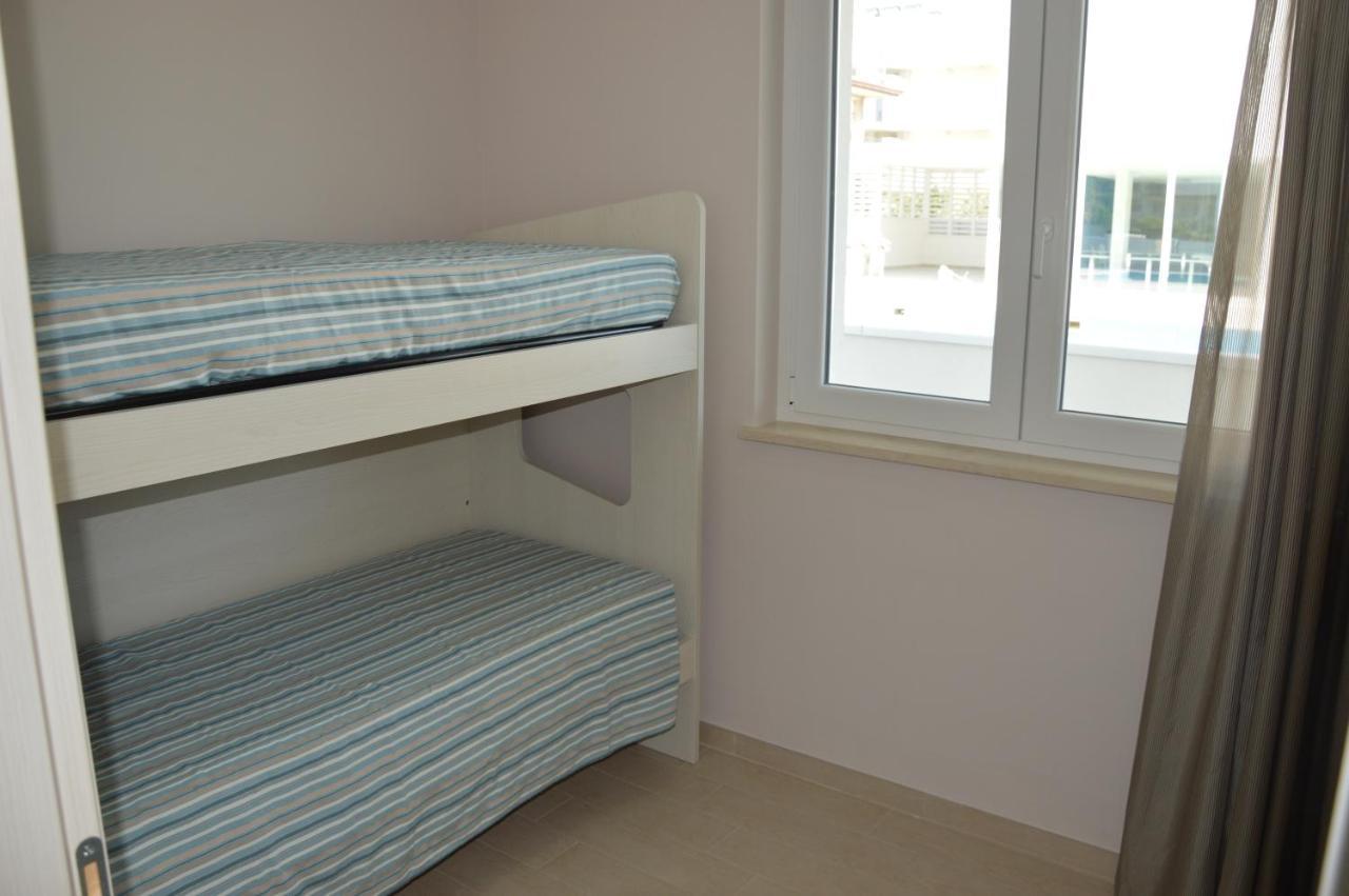 Case Vacanze Blue Bay Resort Roseto Degli Abruzzi Esterno foto