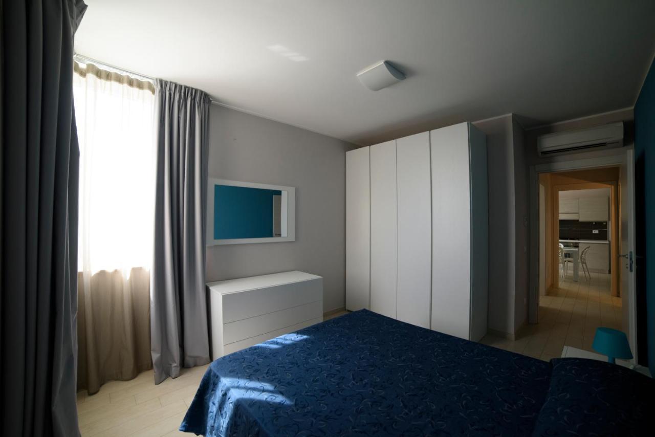 Case Vacanze Blue Bay Resort Roseto Degli Abruzzi Esterno foto