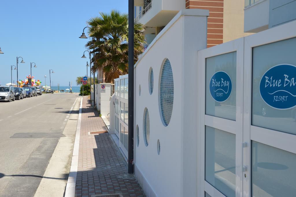 Case Vacanze Blue Bay Resort Roseto Degli Abruzzi Esterno foto